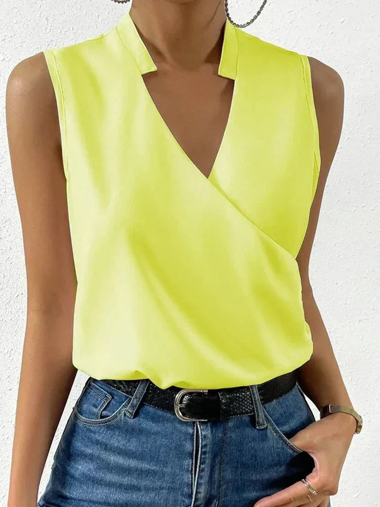 Top été femme sans manches, col V.  Coupe chic et élégante, idéal pour l'été.