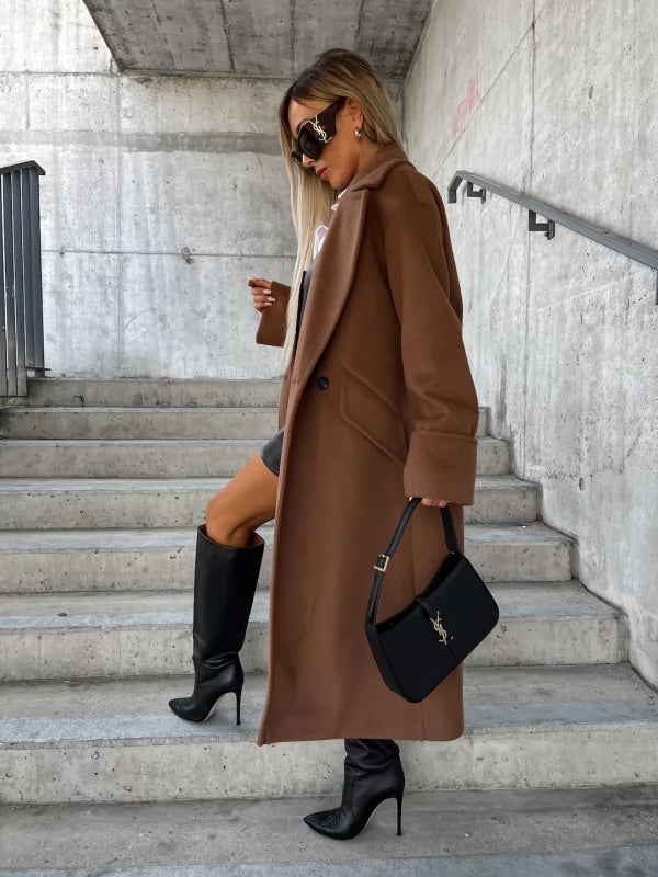 Trench-coat Alba femme, design classique modernisé, un manteau chic et polyvalent pour toute occasion.