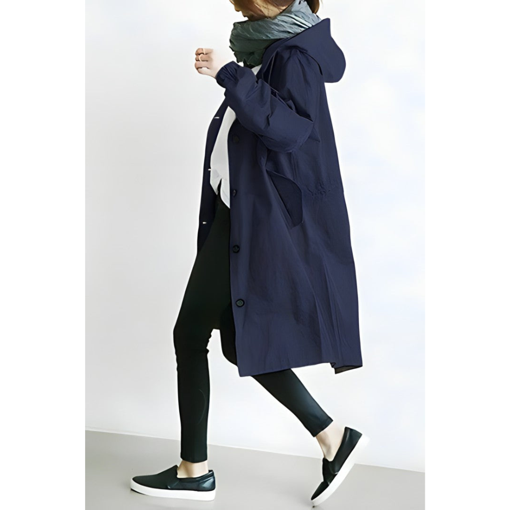 Trench-coat femme, essentiel garde-robe, manteau classique chic pour printemps/automne, style urbain.