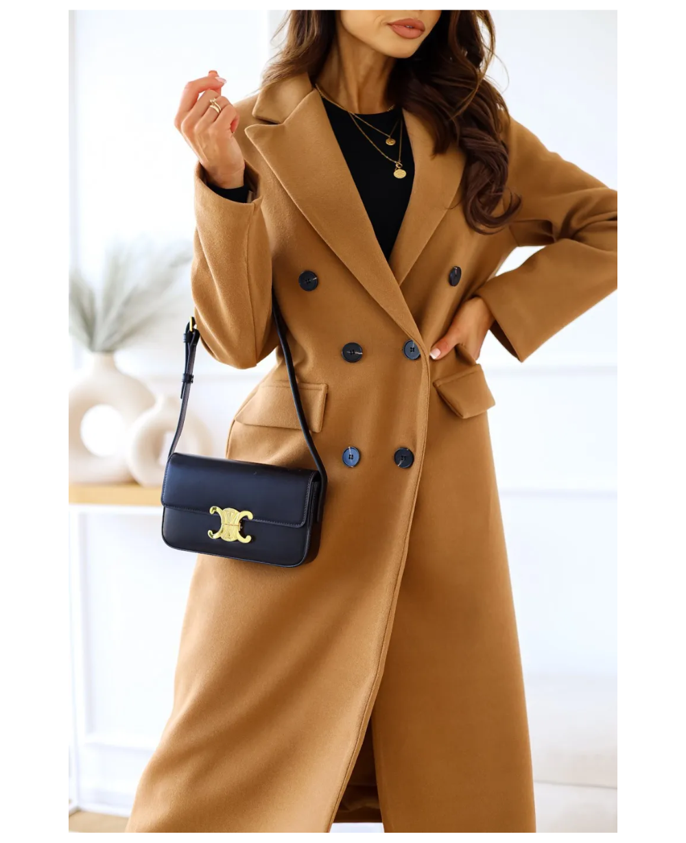 Trench-coat femme élégant, ceinturé, pour une silhouette mise en valeur.