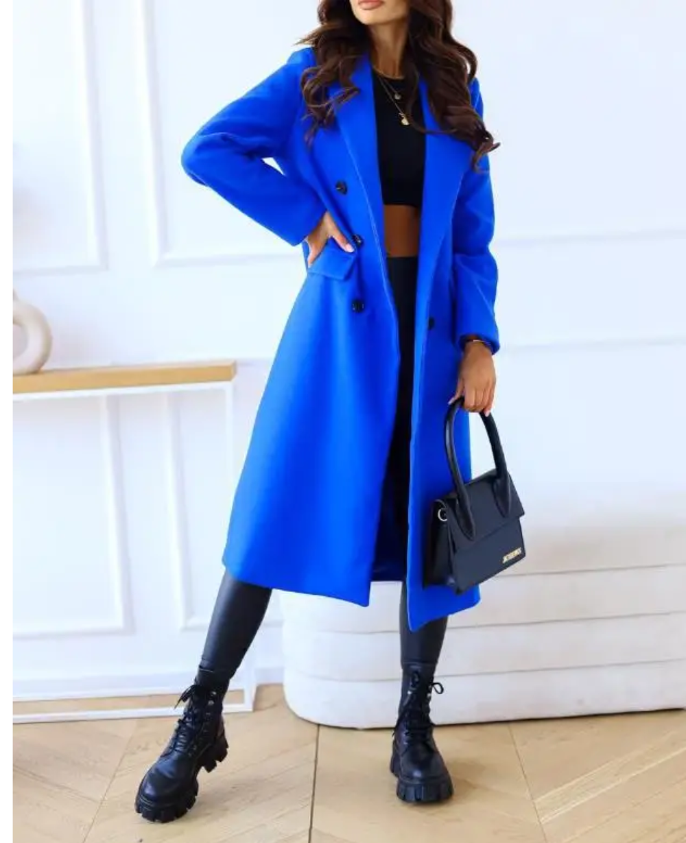 Trench-coat femme, couleur intemporelle, élégant, automne-hiver, grande qualité.