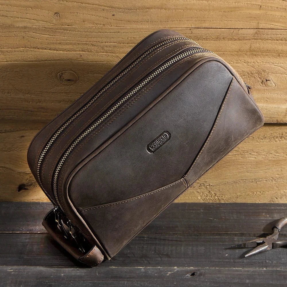 Trousse de toilette homme en cuir véritable vintage, marron foncé, fermée avec un zip, pour voyage et organisation