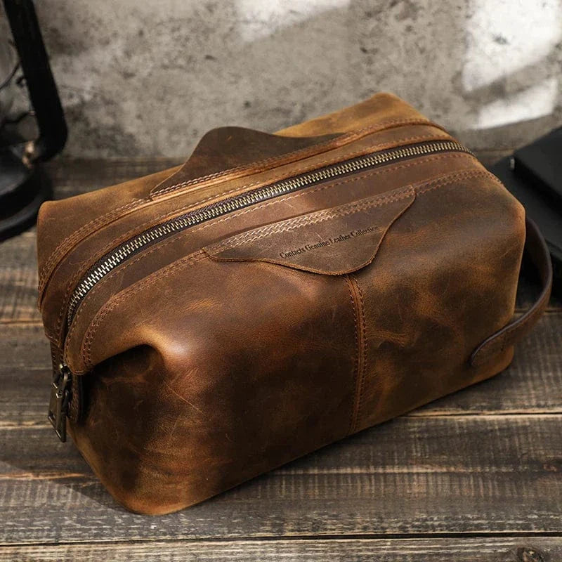Trousse de toilette homme en cuir vintage marron café, spacieuse pour voyage
