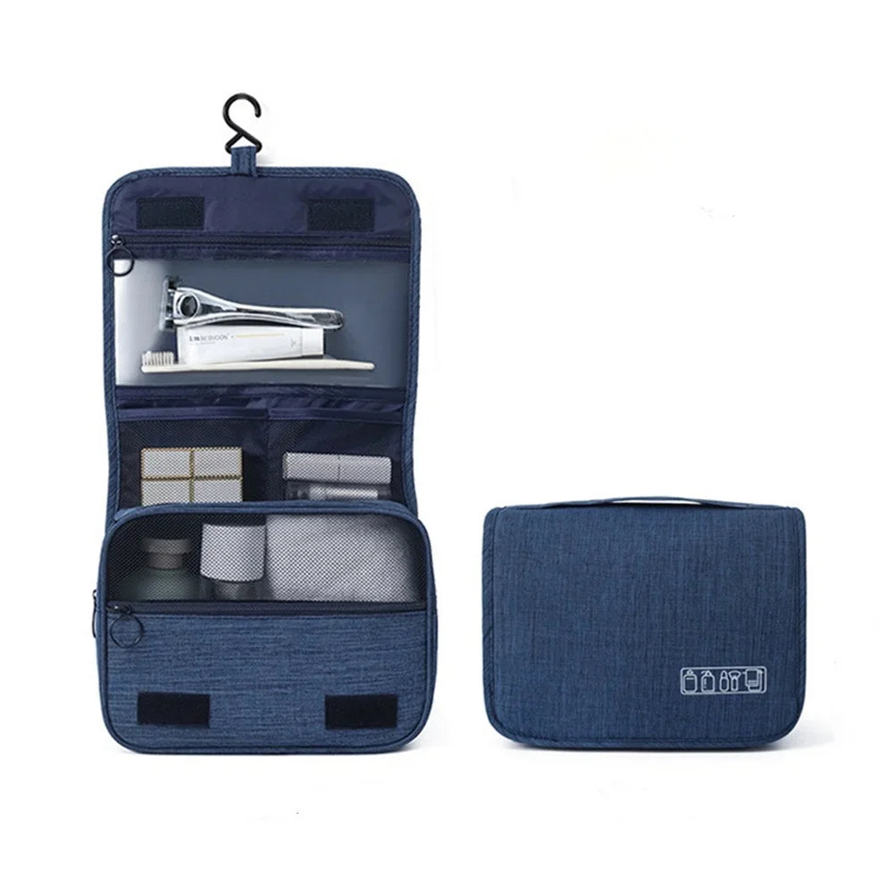 "Trousse de toilette imperméable, design compact et élégant avec multiples compartiments, idéale pour voyage organisé."