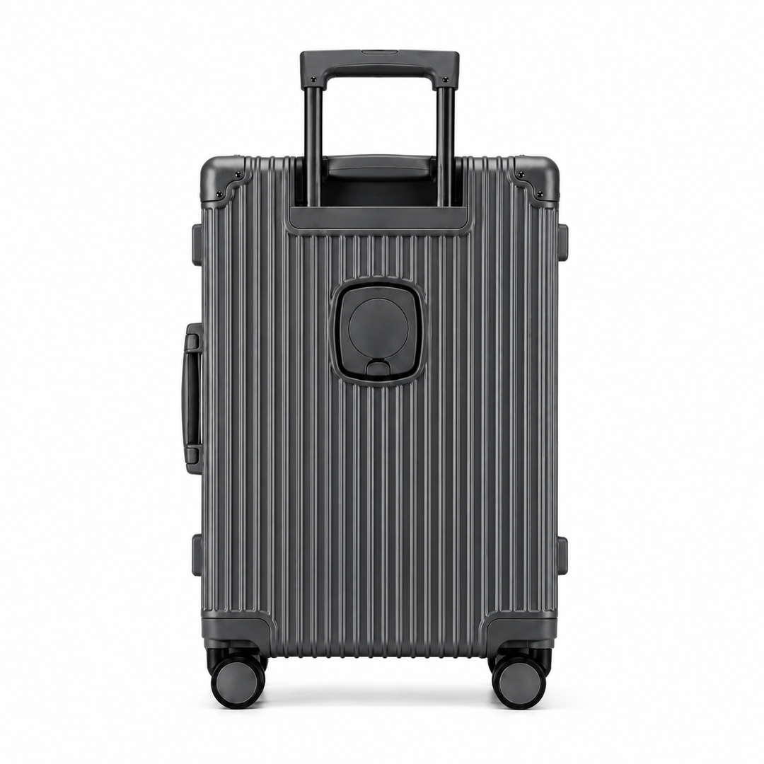 Valise cabine aluminium robuste, port USB et roues 360°. Voyagez connecté avec ce bagage durable.