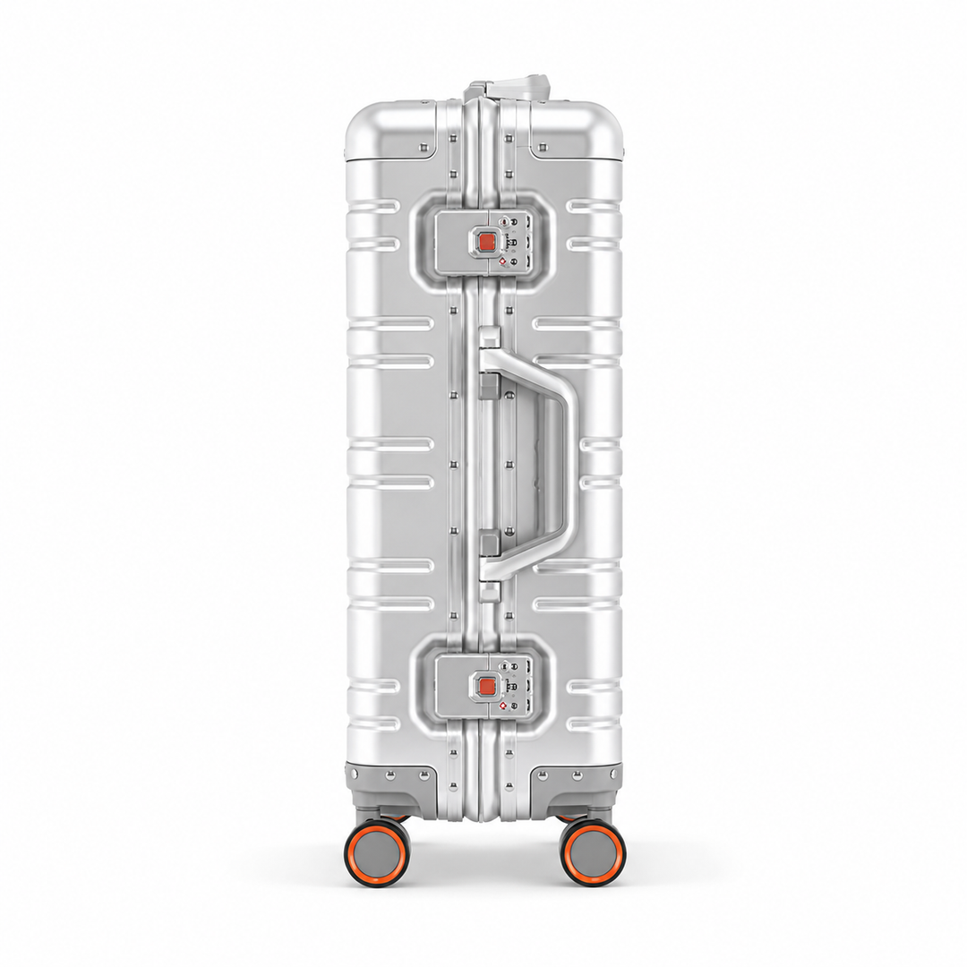 Valise en aluminium robuste, design moderne et sécurisé, idéale pour organiser et protéger vos effets personnels en voyage.