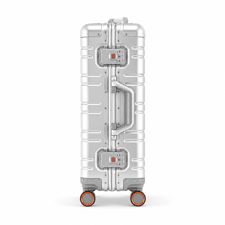 Valise en aluminium robuste, design moderne et sécurisé, idéale pour organiser et protéger vos effets personnels en voyage.