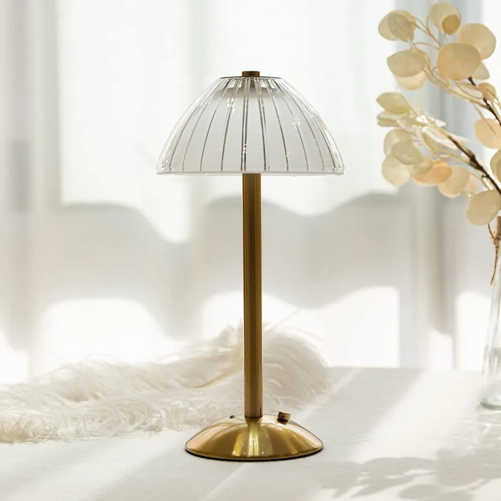 Veilleuse cristalline sans fil, 3 couleurs LED. Design élégant, lumière douce et apaisante. Idéale chambre/salon.