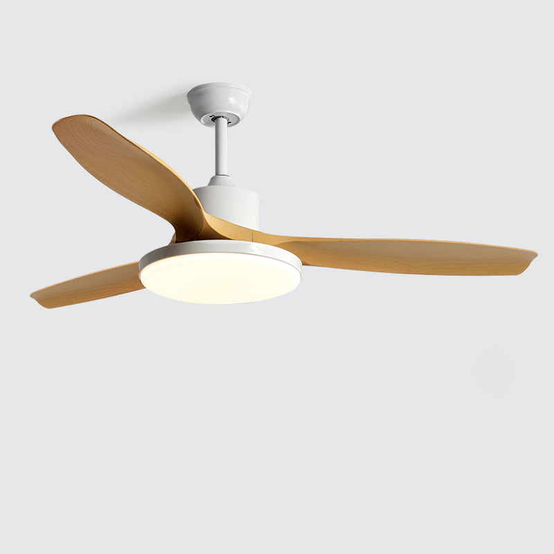 Ventilateur plafond réversible avec éclairage LED intégré. Design moderne et épuré.
