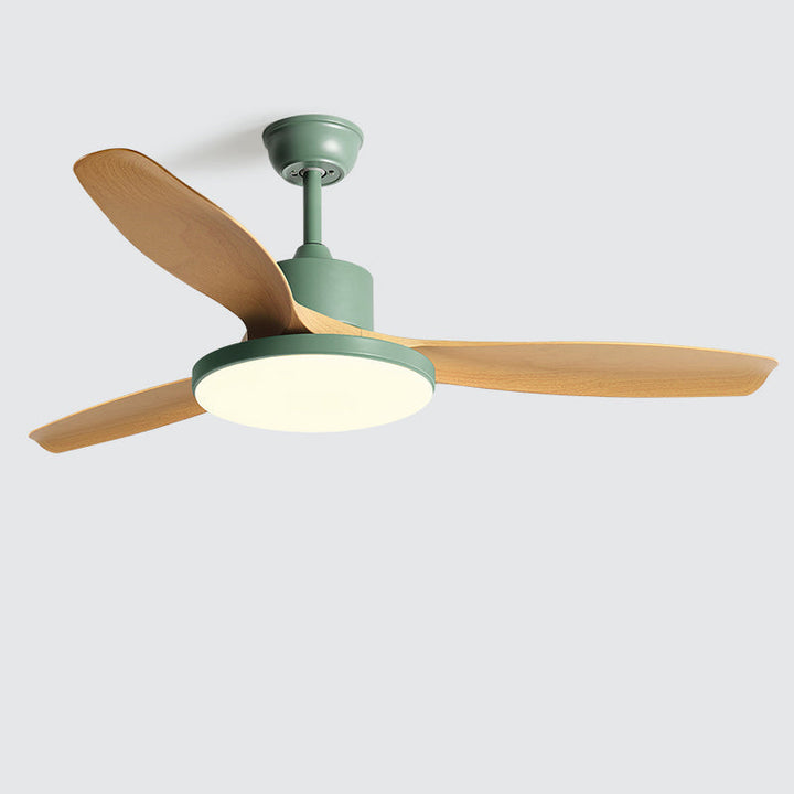 Ventilateur plafond réversible avec éclairage LED intégré. Design moderne et épuré.