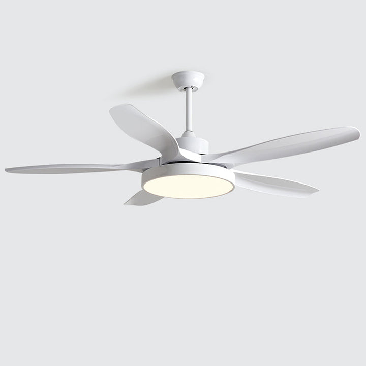 Ventilateur plafond réversible avec éclairage LED intégré. Design moderne et épuré.