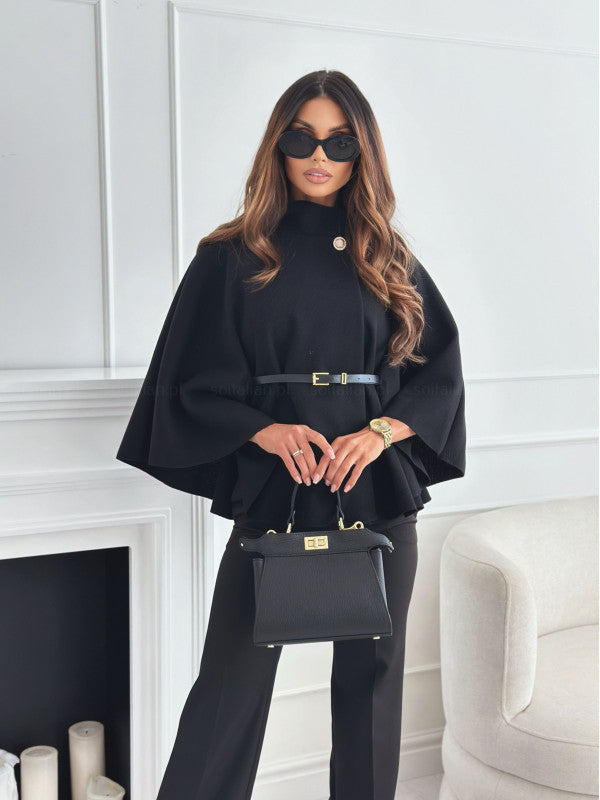 Veste grise femme ajustée. Ceinture mode pour un look élégant. Confortable, idéale pour l'automne et les événements.