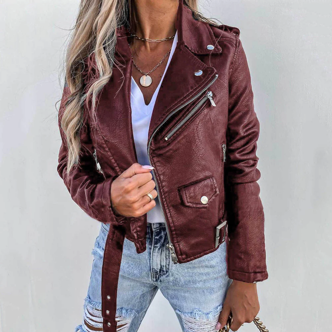 Veste cintrée femme élégante à col montant, avec ceinture. Idéale pour un style chic automne-printemps.