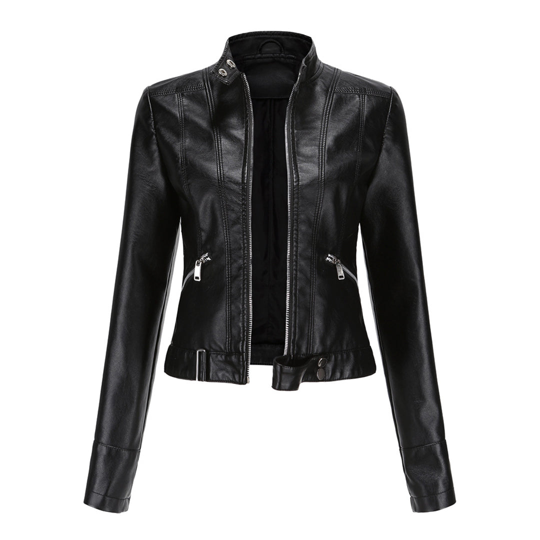 Veste courte en cuir femme, élégante et stylée. Coupe flatteuse.