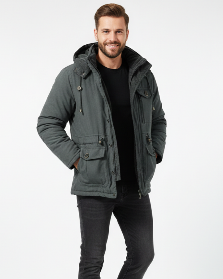 Veste d'hiver homme bleu marine, chaude et imperméable. Manteau coupe-vent respirant pour un style casual et confort.