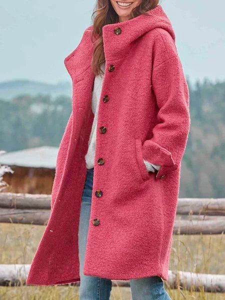 Chic veste Serena femme, douillette et chaude pour l'hiver. Manteau élégant à la mode.