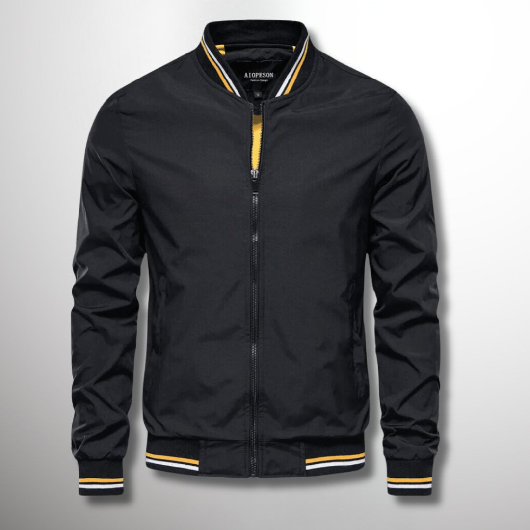 "Veste de transition homme élégante, coloris bleu foncé, design moderne avec détails soignés pour entre-saisons."