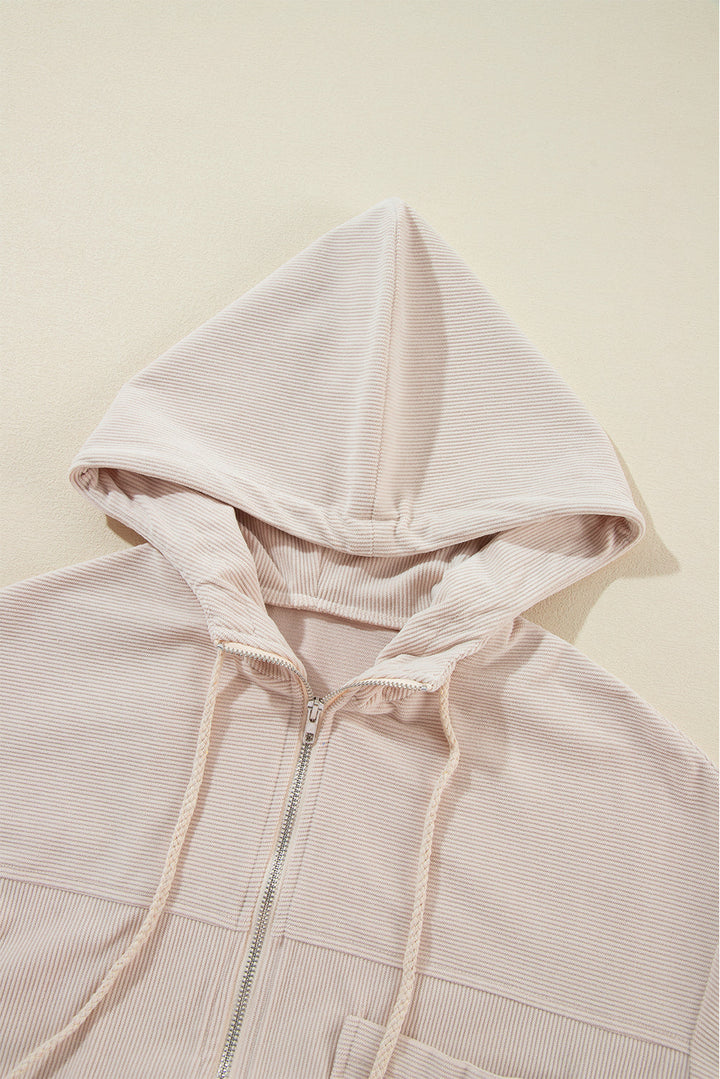 "Veste décontractée velours côtelé marron avec capuche, coupe fluide pour femmes, élégante et tendance"