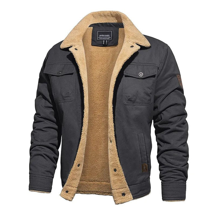 "Veste doublée fausse fourrure pour homme, élégante et chaude vue de face"