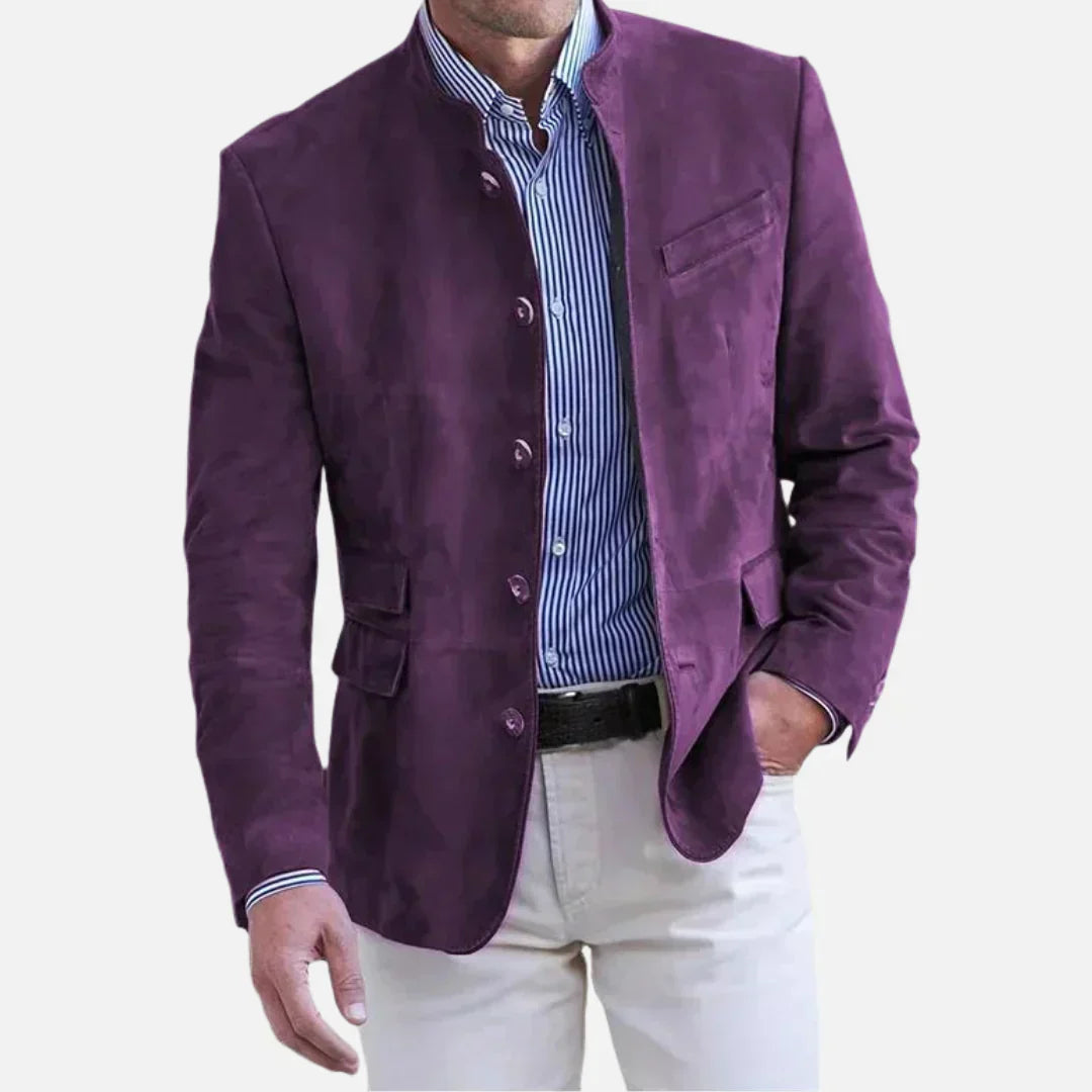 "Veste élégante pour homme, coupe impeccable, tissu italien haut de gamme, couleur bleue, boutons raffinés pour chaque occasi