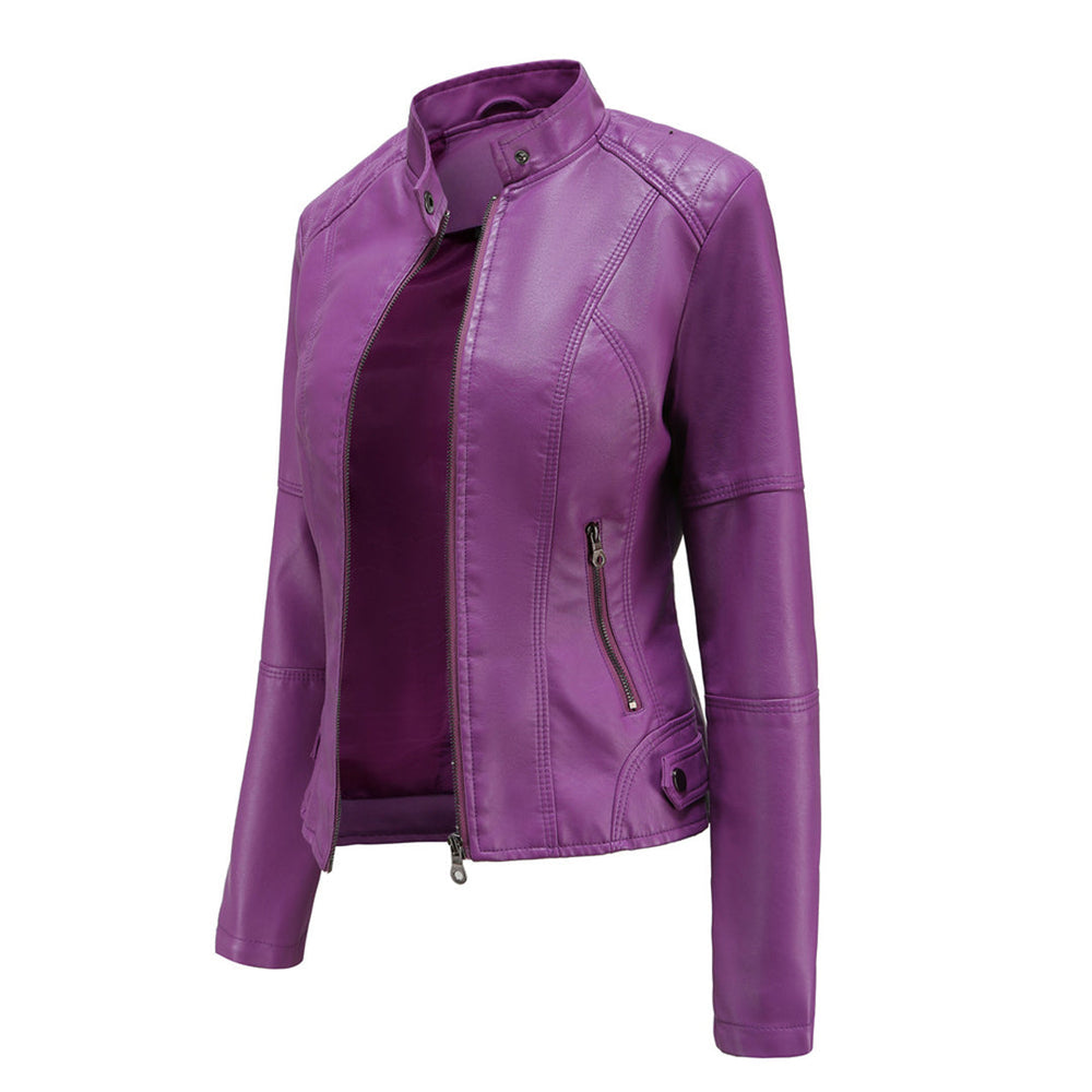 Veste en cuir noir intemporelle pour femme, coupe ajustée, idéale pour la mode féminine automne-hiver.