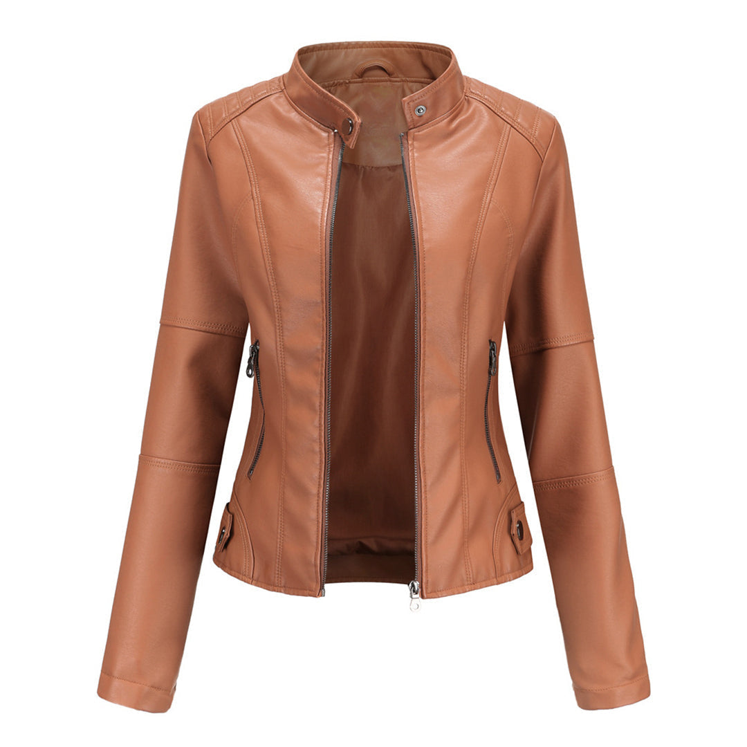 Veste en cuir véritable noire pour femme, coupe slim, look moderne et élégant pour toutes occasions.