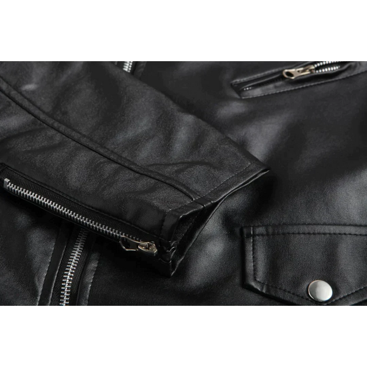 Veste en cuir homme, élégante et durable. Coupe raffinée, cuir de qualité supérieure.  Idéale pour toutes occasions.