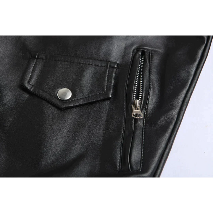 Veste en cuir homme, élégante et durable. Coupe raffinée, cuir de qualité supérieure.  Idéale pour toutes occasions.