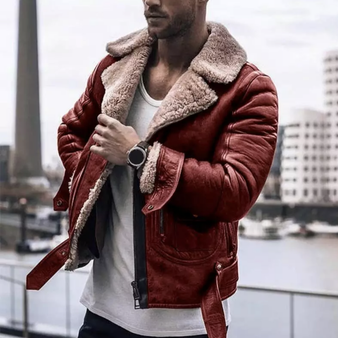 Veste d'hiver homme en cuir polyvalente, stylée et chaude, idéale pour un look urbain masculin chic.