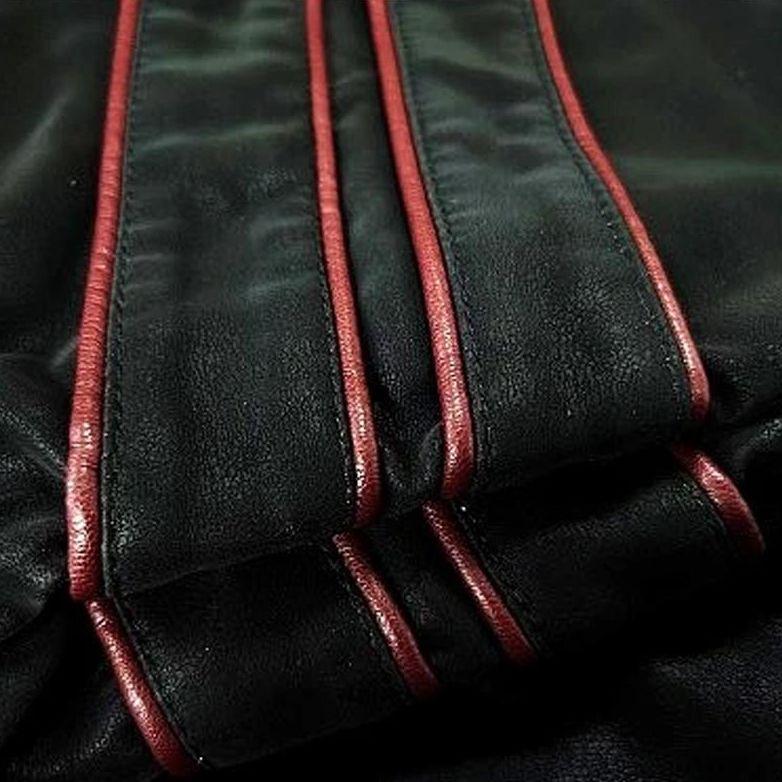 Veste en cuir homme, style urbain. Modèle élégant et résistant.  Détails stylés.