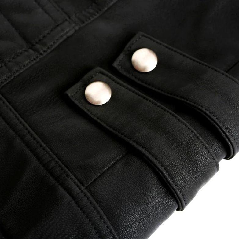 Veste en cuir homme, style urbain. Modèle élégant et résistant.  Détails stylés.