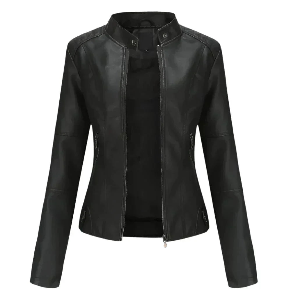 Veste femme ajustée en cuir, chic et moderne.  Coupe élégante, détails raffinés.  Idéale pour toutes occasions.