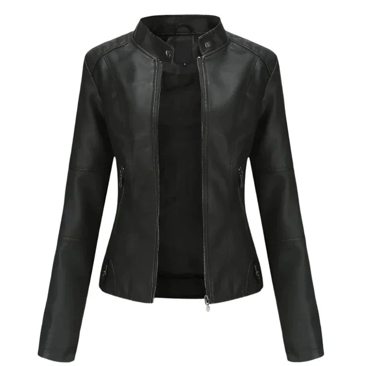 Veste femme ajustée en cuir, chic et moderne.  Coupe élégante, détails raffinés.  Idéale pour toutes occasions.