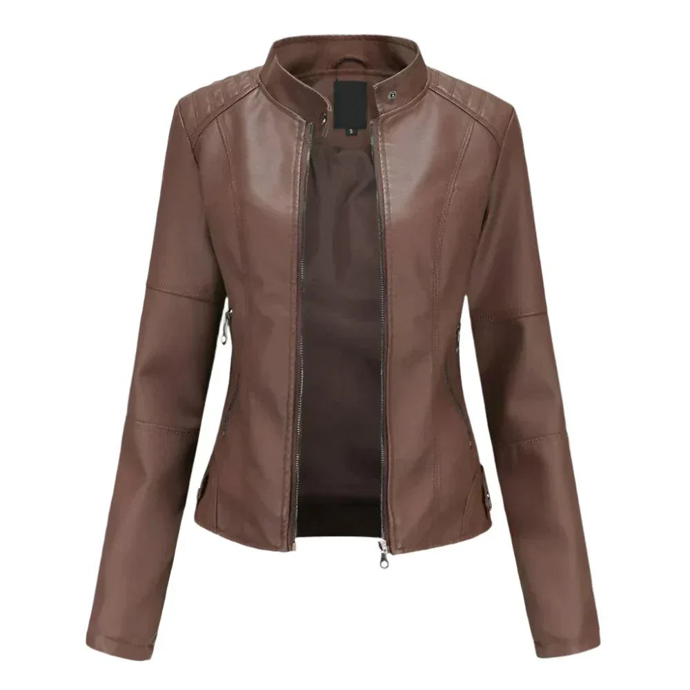 Veste femme ajustée en cuir, chic et moderne.  Coupe élégante, détails raffinés.  Idéale pour toutes occasions.