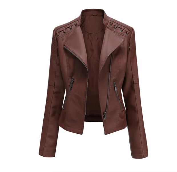 Tenue bureau: veste élégante femme, alliant confort et sophistication pour l'automne-hiver.