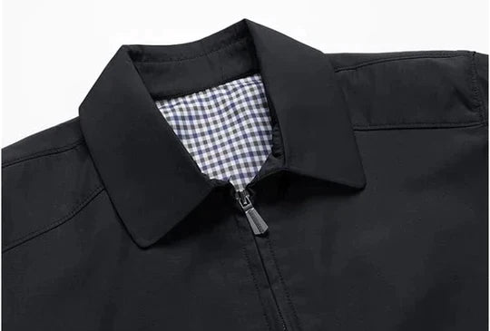 Veste homme élégante et légère.  Coupe raffinée, idéale pour toutes occasions.