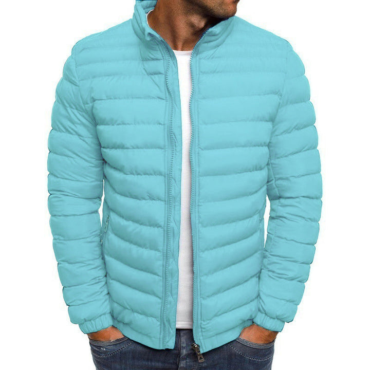 Veste homme hiver, duvet élégant, coupe moderne, chaude et légère. Idéale pour l'hiver.