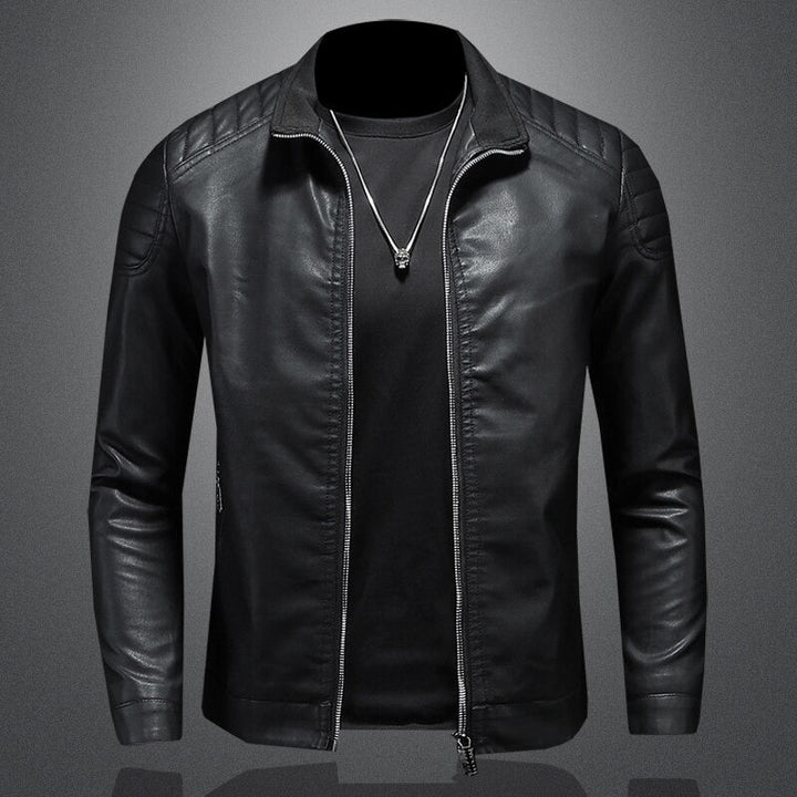 Veste homme chic en tissu de qualité, parfaite pour un look soigné au bureau ou une sortie décontractée.