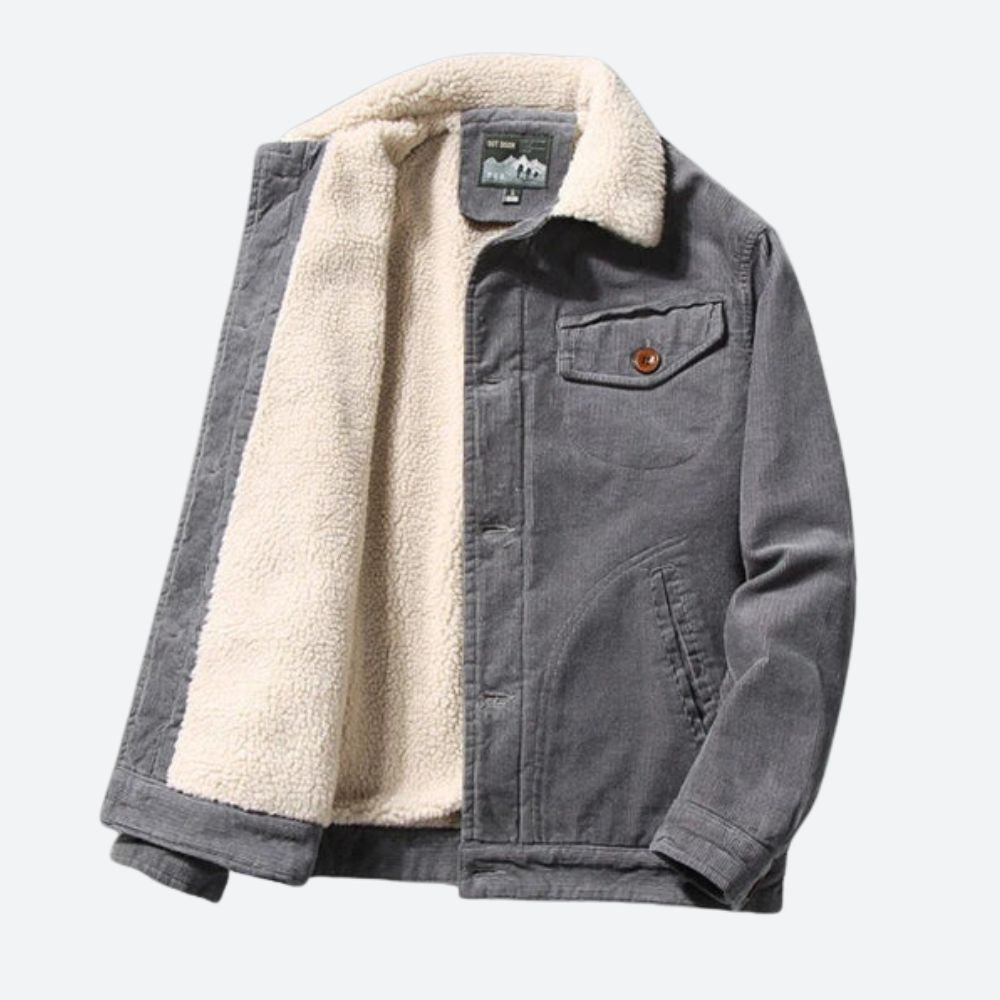 Veste homme tendance, élégante et confortable. Coupe ajustée pour un look polyvalent de mode masculine automne-hiver.