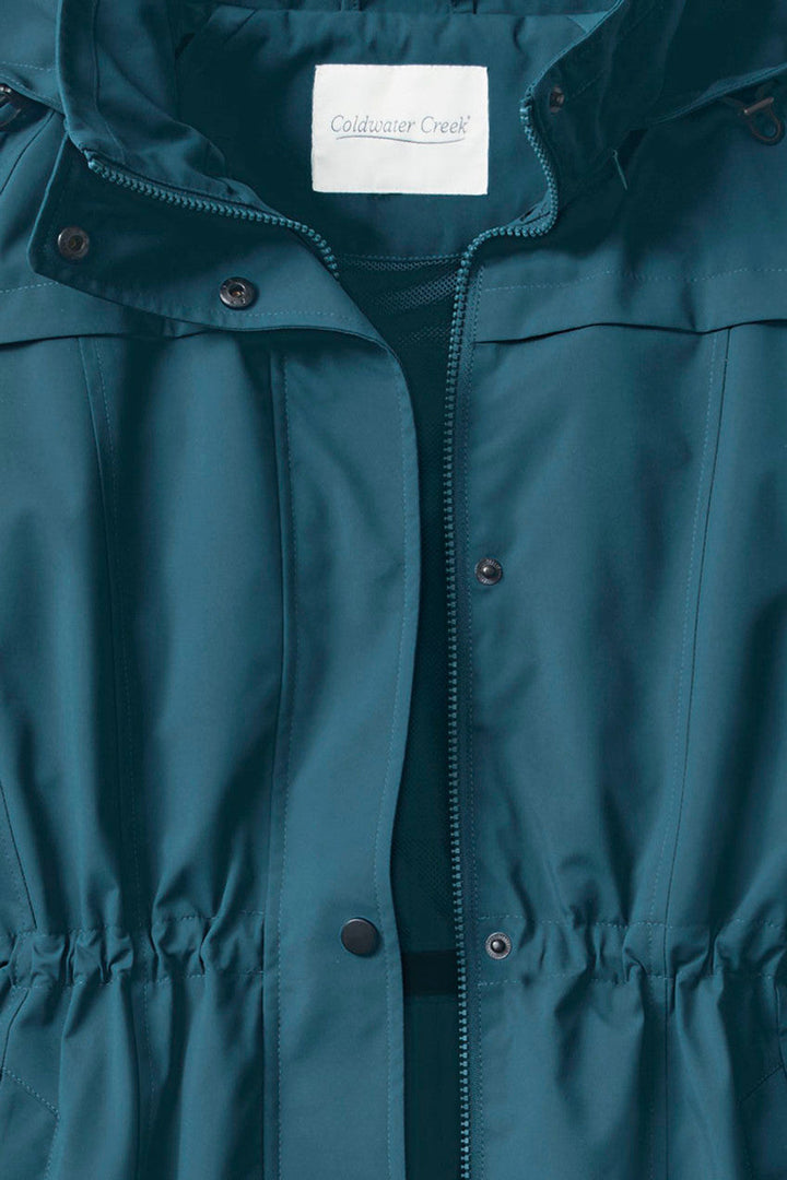 Veste imperméable pliable, légère et polyvalente. Idéale pour toutes les occasions.