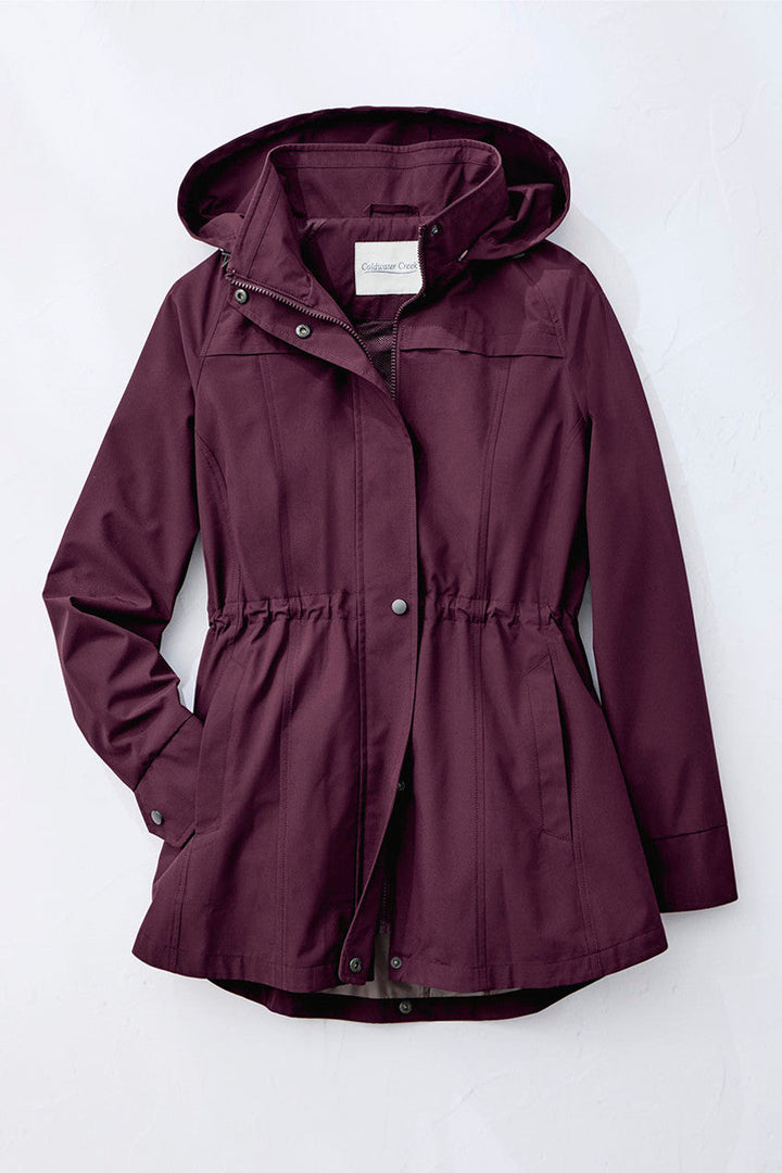 Veste imperméable pliable, légère et polyvalente. Idéale pour toutes les occasions.