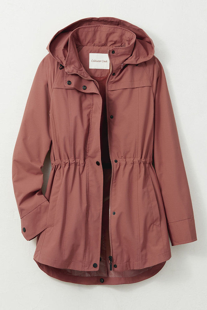 Veste imperméable pliable, légère et polyvalente. Idéale pour toutes les occasions.
