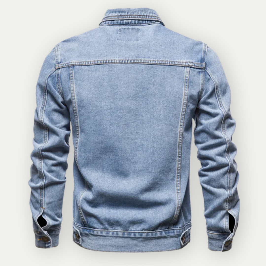 Veste jean homme, coupe classique, bleu clair.  Modèle élégant et confortable.