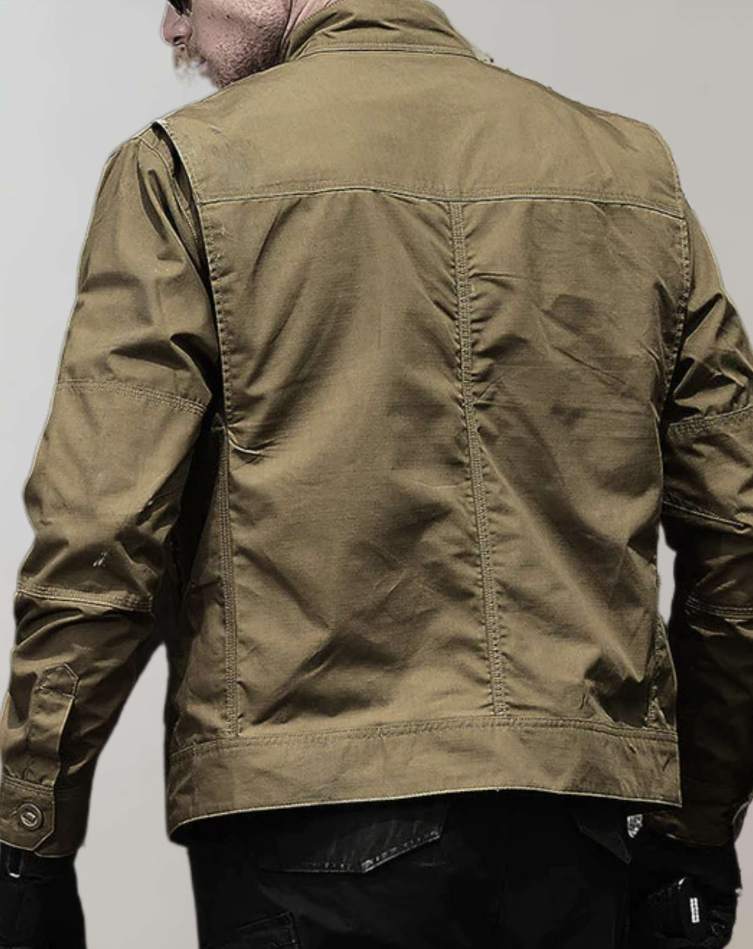 Veste légère homme, élégante et respirante, coupe moderne, idéale pour l'été, en coton et polyester, couleur neutre.