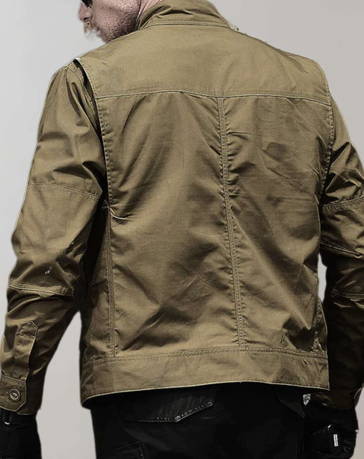 Veste légère homme, élégante et respirante, coupe moderne, idéale pour l'été, en coton et polyester, couleur neutre.