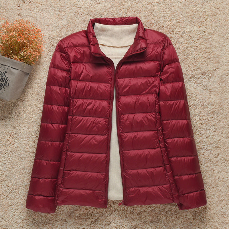 Veste femme matelassée ultra-chaude, légère et confortable, protection idéale pour l'hiver froid.