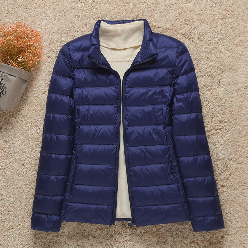 Veste matelassée femme confortable et décontractée, idéale pour les journées hivernales.
