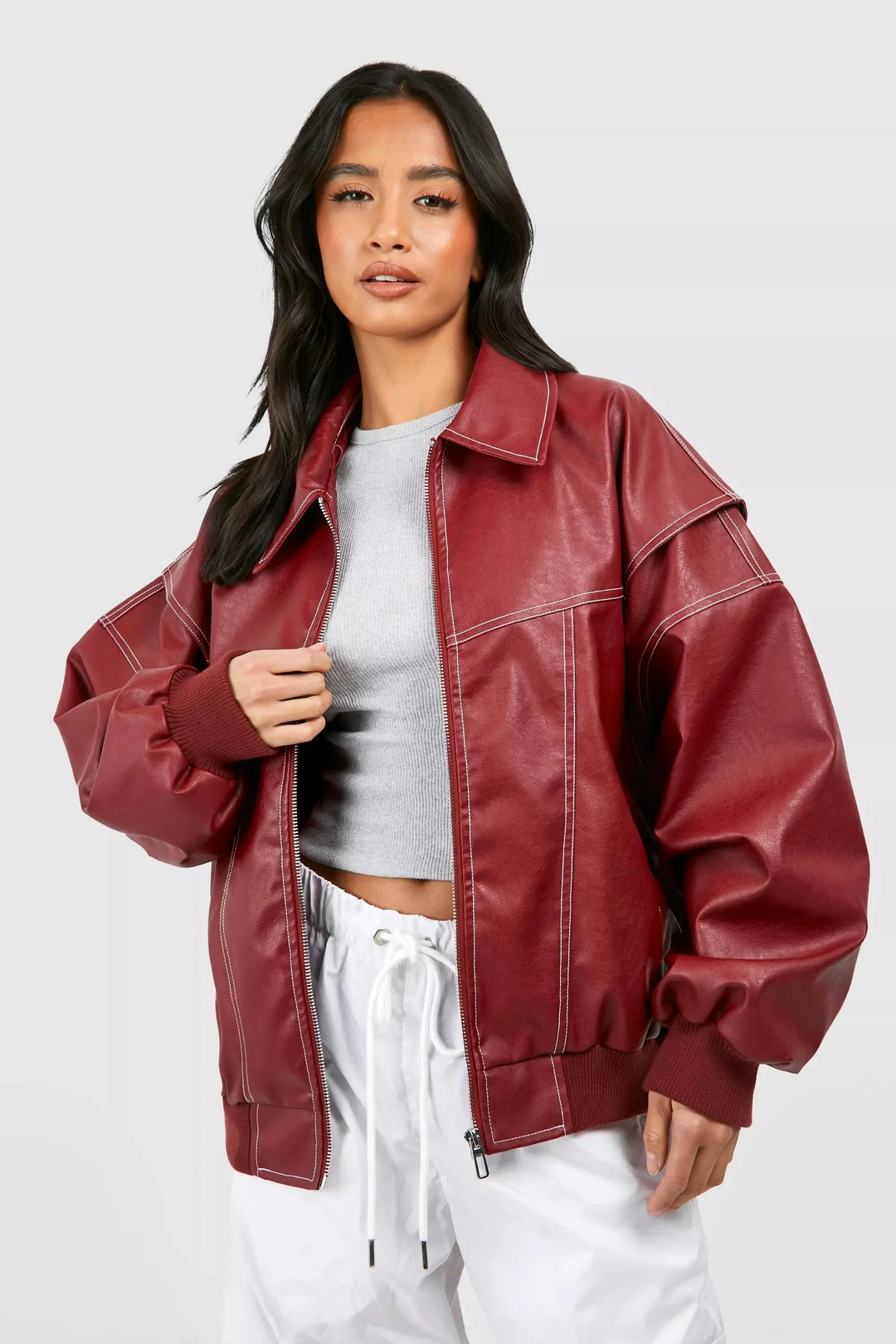 Veste mi-saison femme, coupe élégante, bleu-vert.  Modèle polyvalent, idéal printemps/automne.