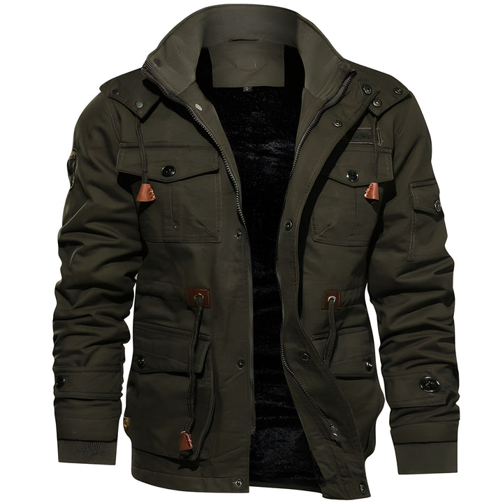 Veste militaire homme imperméable robuste, idéale pour l'automne et l'hiver en extérieur.