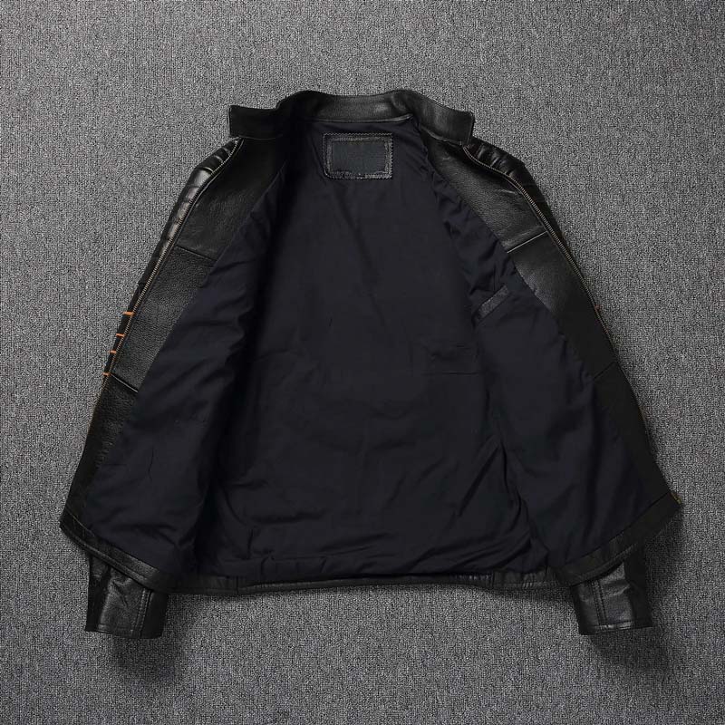 Veste moto cuir homme, style biker. Broderie crâne.  Coupe classique.